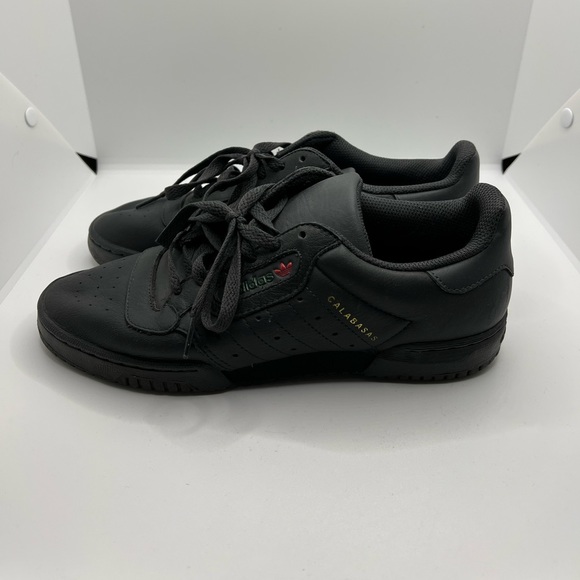 Adidas Calabasas Sneakers - Picture 4 of 6